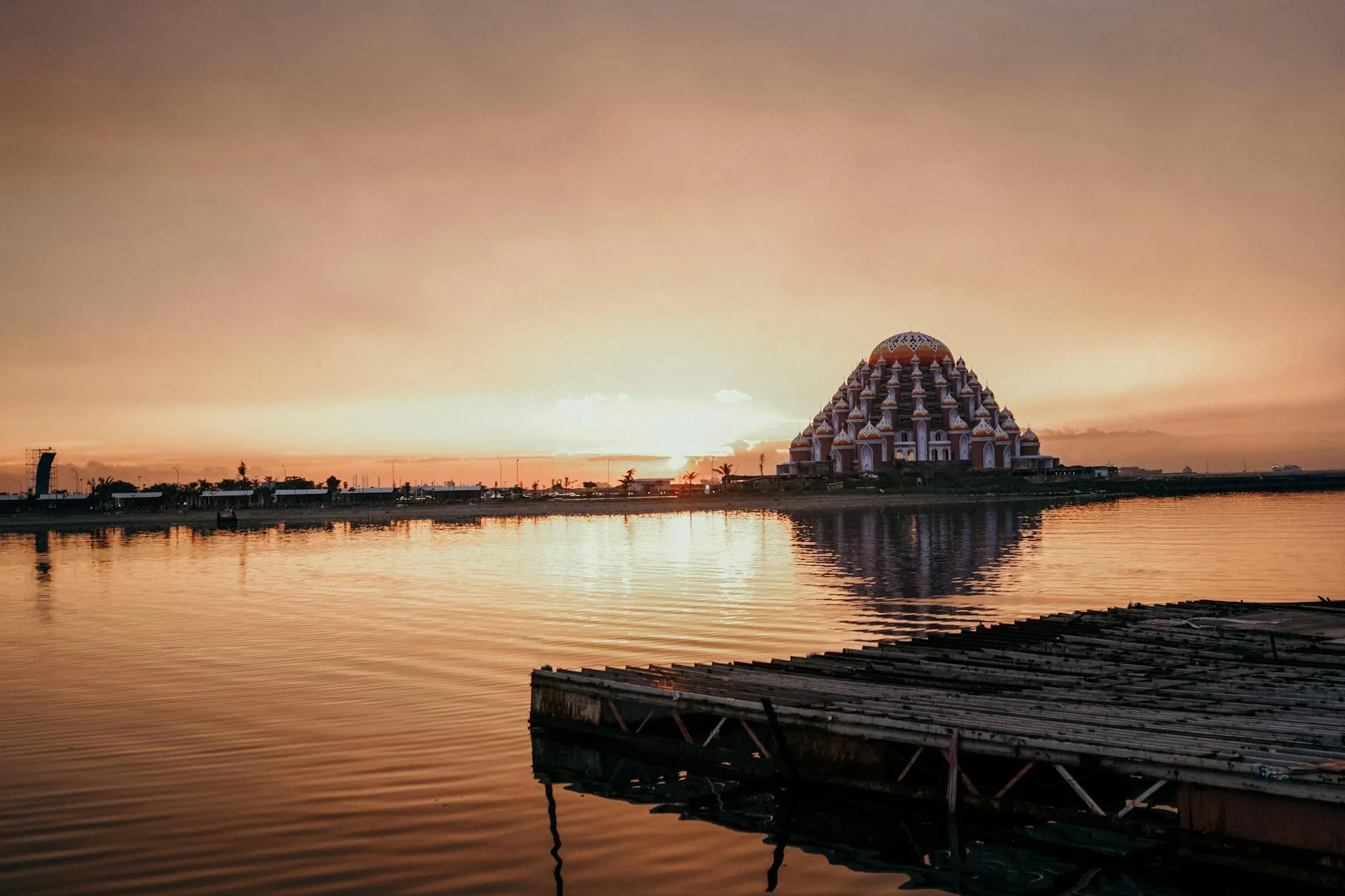 Photo by wsdidin on Pexels | Jasa Pembuatan Website Kota Makassar illustration