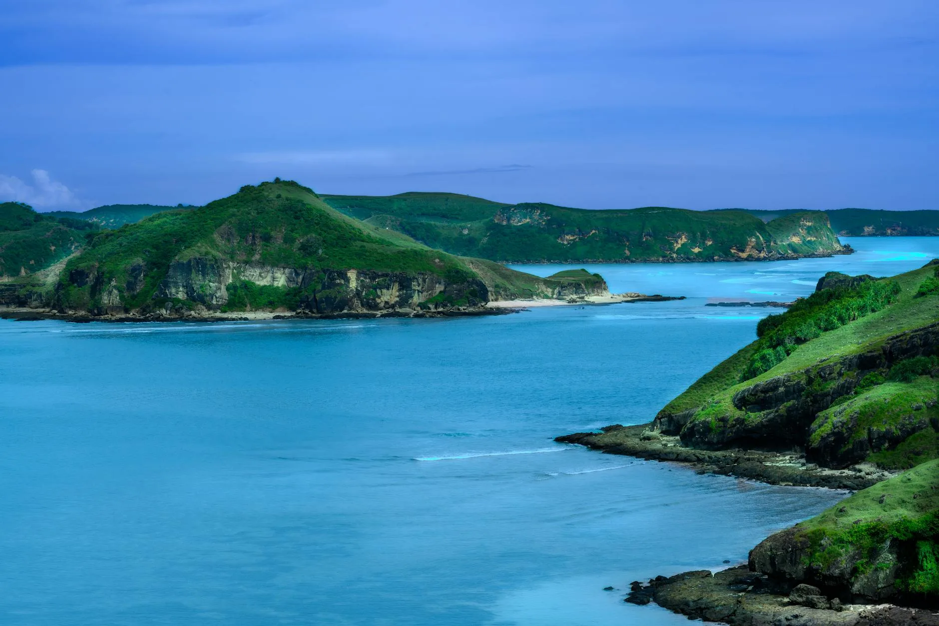 Photo by Daniel Lee on Pexels | Jasa Website Lombok Tengah illustration