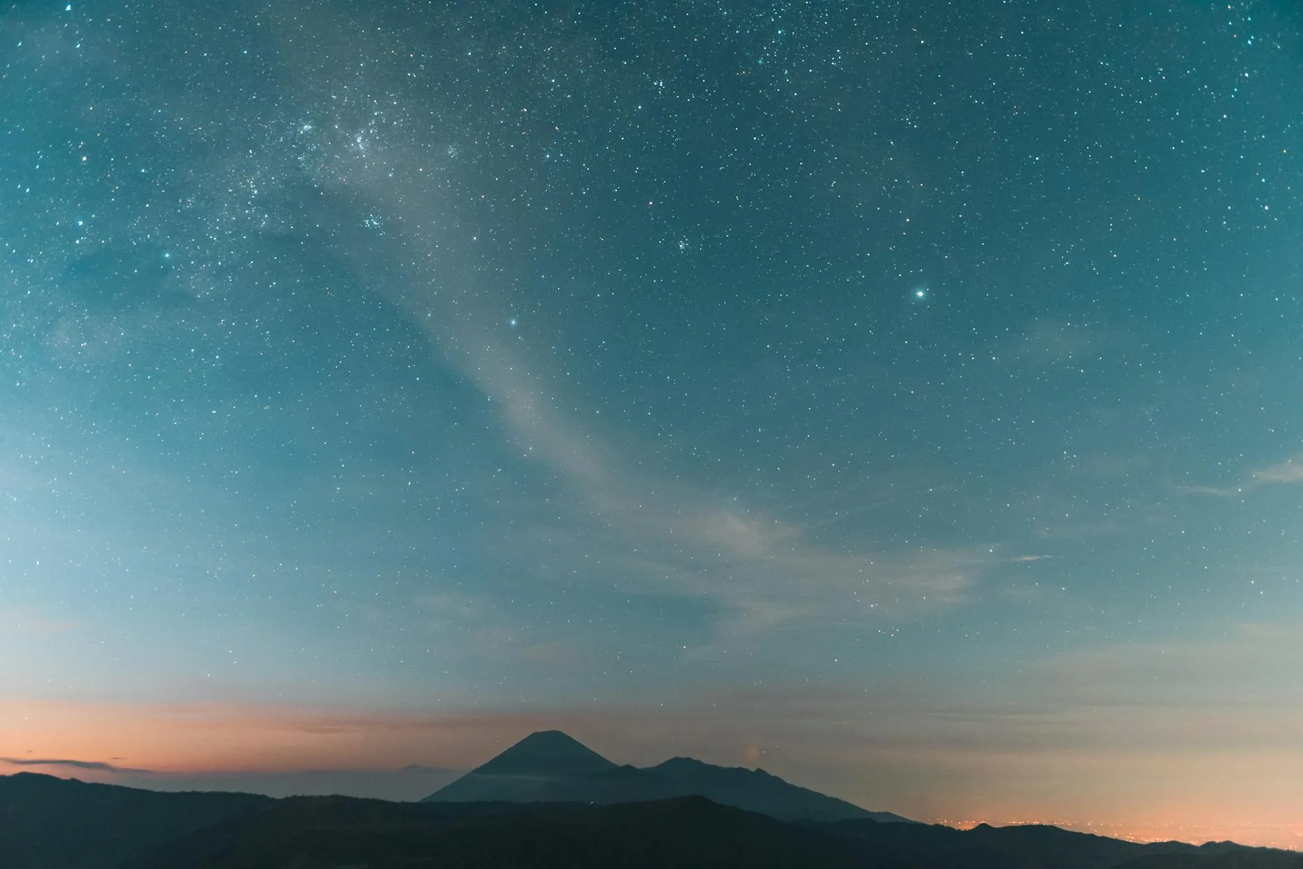 Jasa Pembuatan Website Pegunungan Bintang – desain profesional